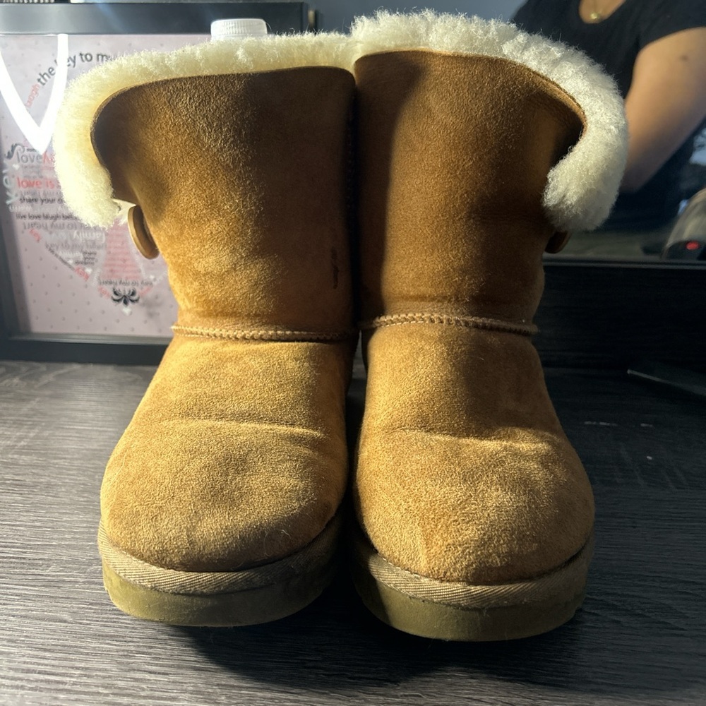 UGG Bailey Button boots